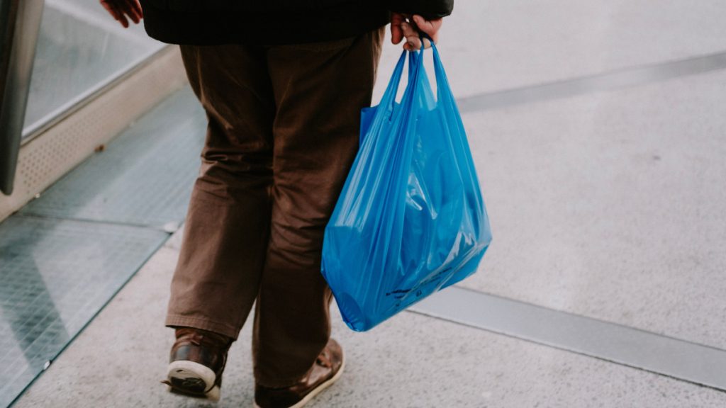 Za manju upotrebu kesa skoro 640.000 evra: Dodatni novac za podizanje svijesti o štetnosti plastike