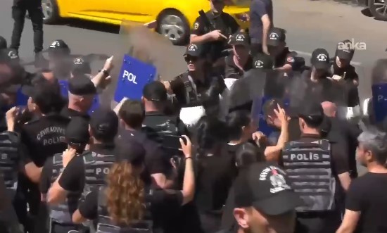 Policija u Ankari privela učesnike protesta protiv samita lidera NATO