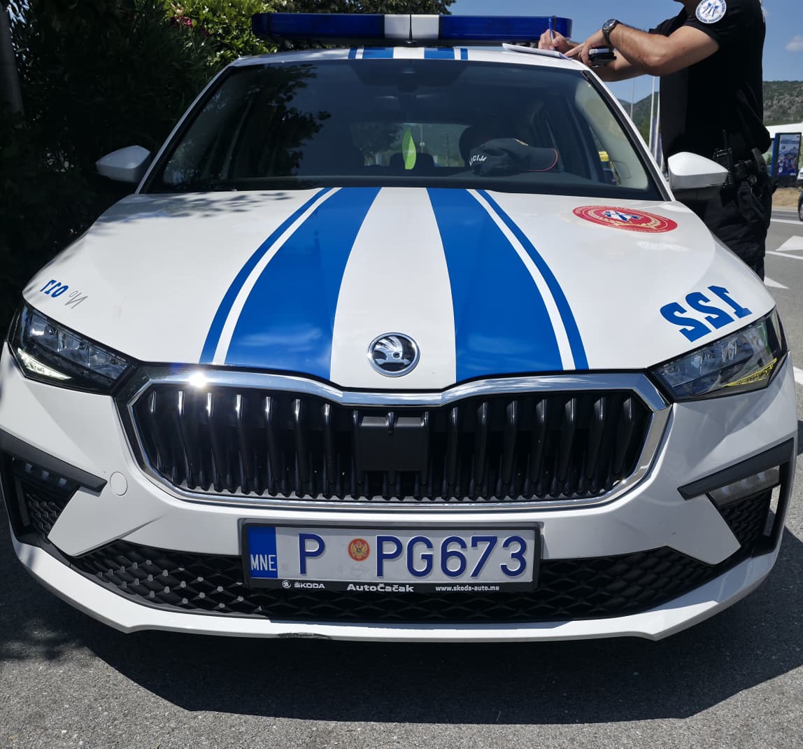 policija