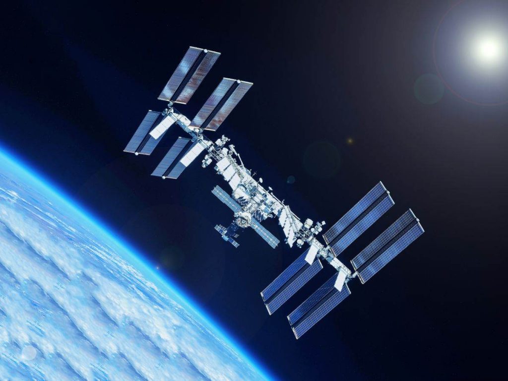 Rusi i Amerikanci nastavljaju saradnju u svemiru! Astronauti i kosmonauti zajedno na MSS-u do 2030.
