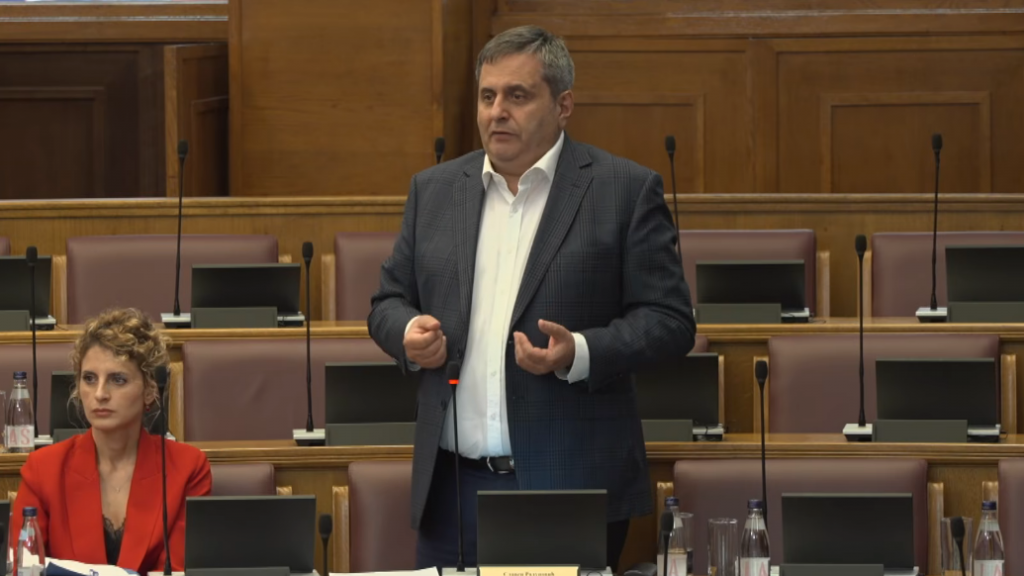 Sjednica Skupštine: Na dnevnom redu zakoni o uređenju prostora i izgradnji objekata (UŽIVO)