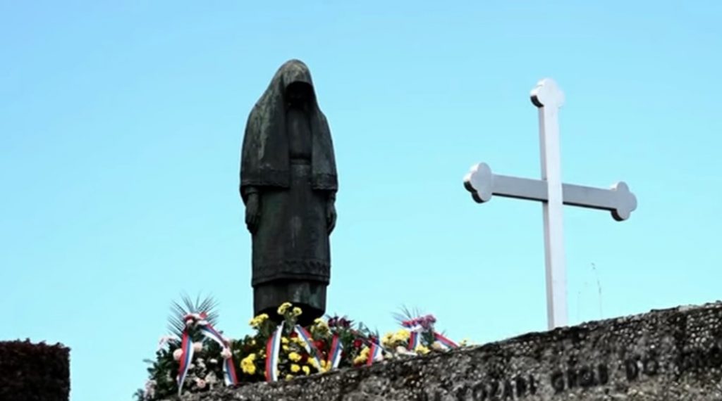 U Kozarskoj Dubici služen pomen žrtvama ustaša: Ubijeno 1.600 Srba