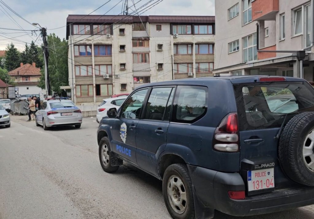 Dvojica Srba uhapšena u Zubinom Potoku!