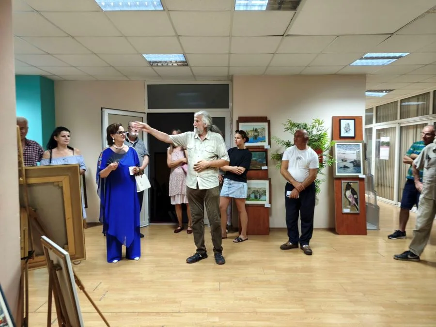 Kolektivna izložba i pjesničko veče „Ljubav i more”
