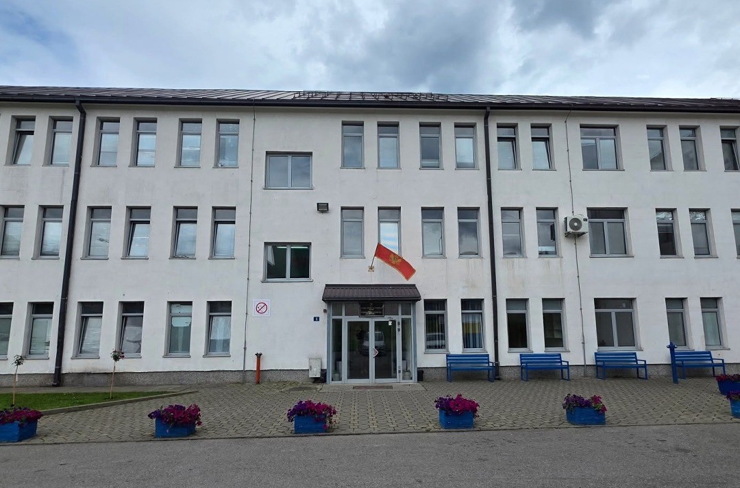 JU Dom učenika i studenata Berane