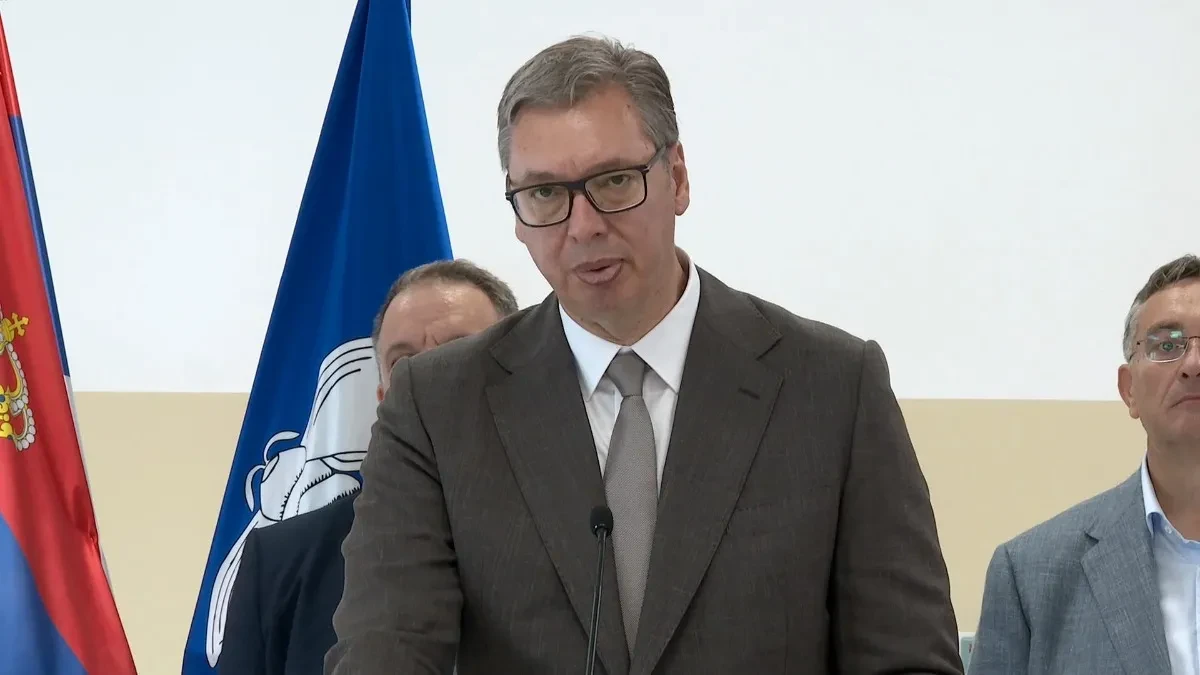 vučić2