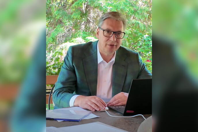 Vučić: Slušati građane je naš najvažniji zadatak, zajedno možemo mijenjati Srbiju