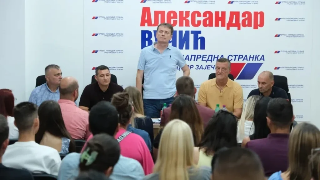 Predsjednik Izvršnog odbora SNS Darko Glišić u posjeti Zaječaru: Mi smo ljudi koji volimo Srbiju, nama je naš narod sve