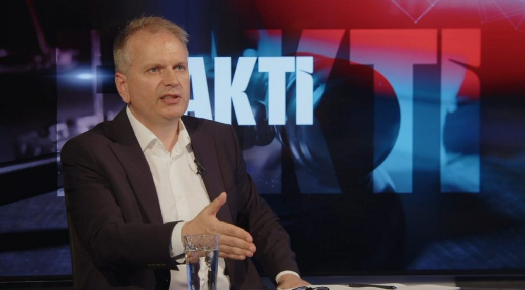 Perić za Adriu: Biznismen blizak ovoj vlasti i jedan političar organizuju armiju botova!